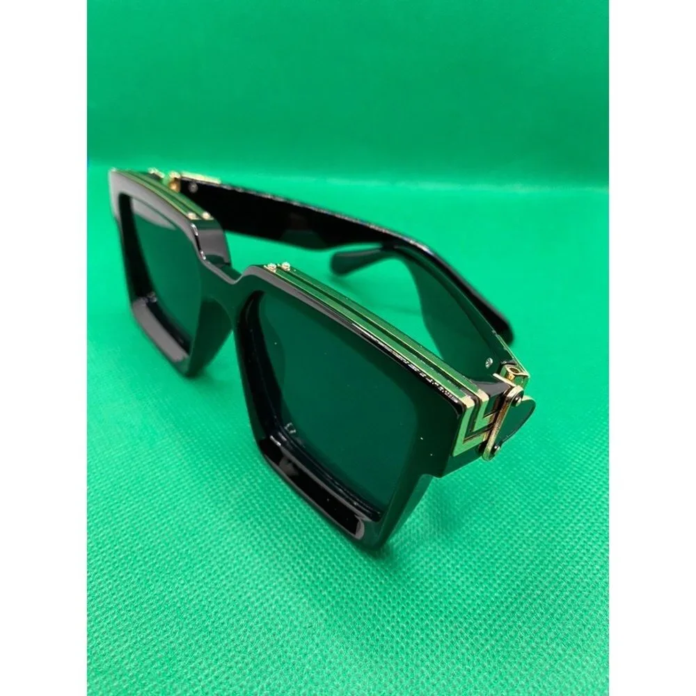 Men’s Black Gold Frame Sunglasses